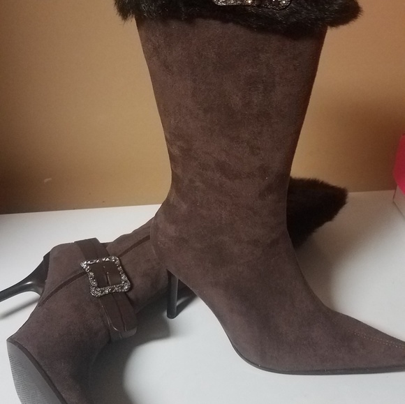 Brand New suede like boots - Picture 2 of 3